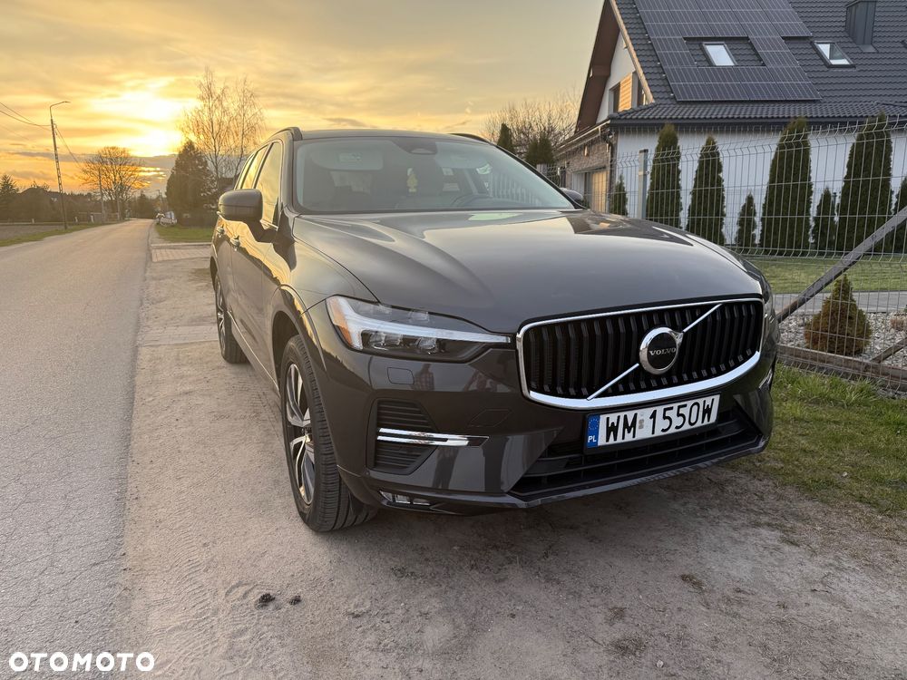 Volvo XC 60 B5 B AWD Momentum - 1