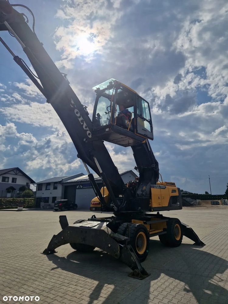 Volvo EW210D koparka przeładunkowa - 7
