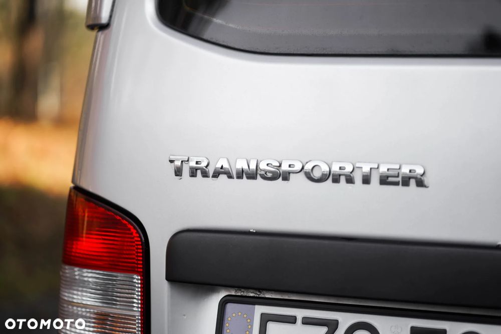 Volkswagen Transporter - 11