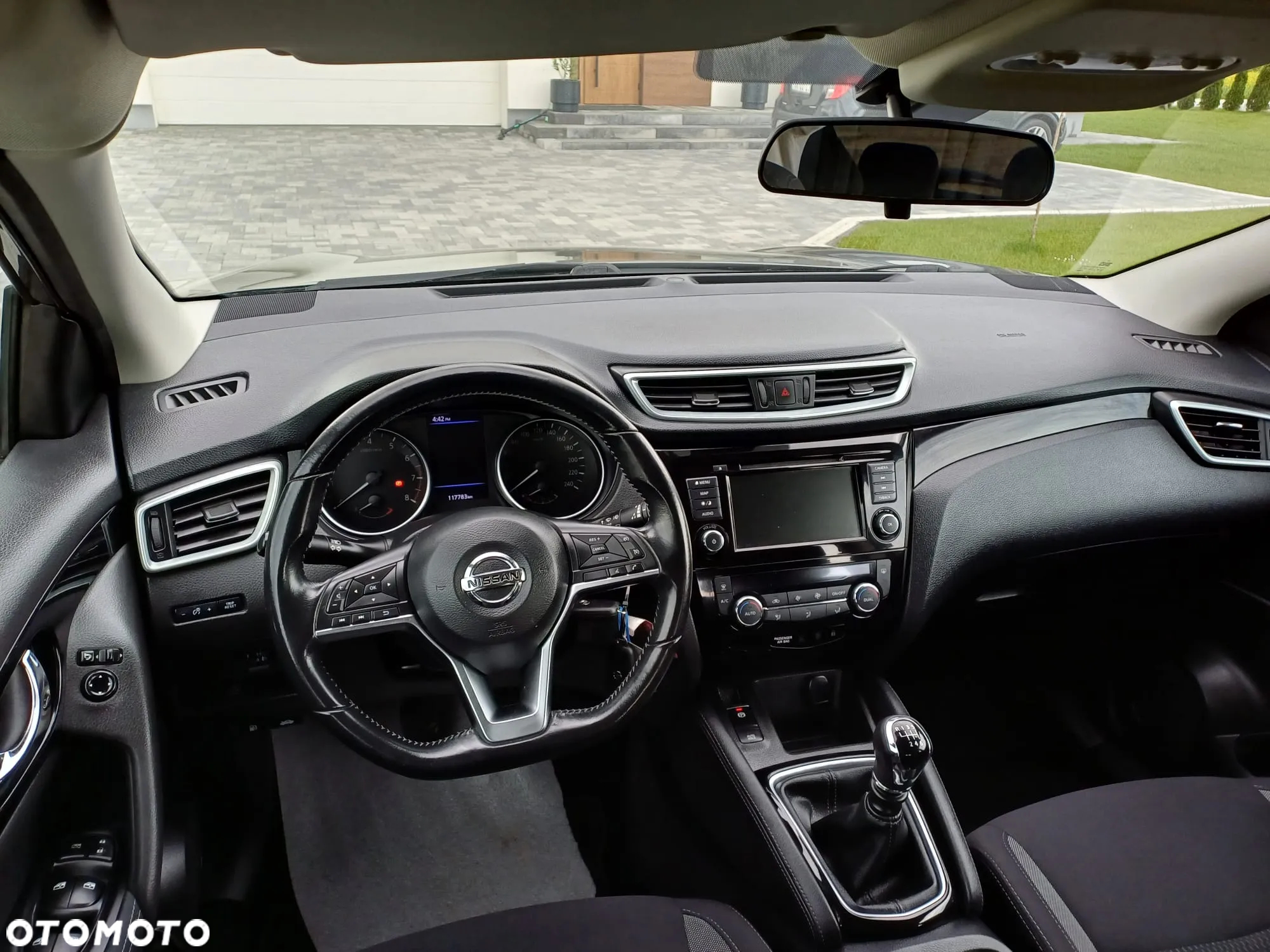 Nissan Qashqai 1.3 DIG-T MHEV N-Connecta - 26