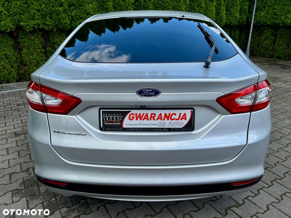 Ford Mondeo 2.0 EcoBlue Titanium - 28