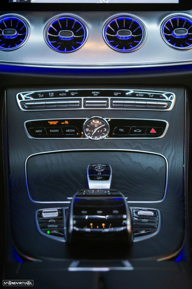 Mercedes-Benz E 220 d Coupe 9G-TRONIC Night Edition - 12