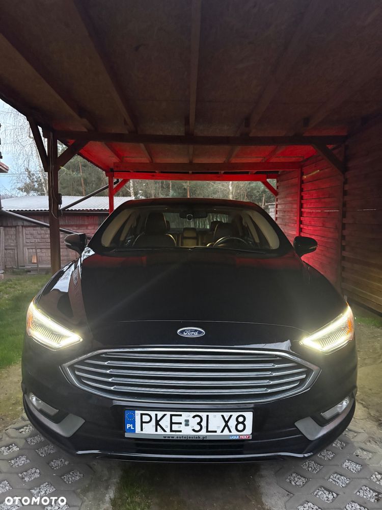 Ford Mondeo - 22