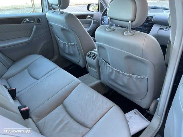Mercedes-Benz C 220 - 10