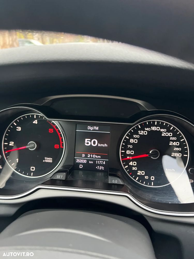 Audi A4 2.0 TDI DPF multitronic Ambition - 10