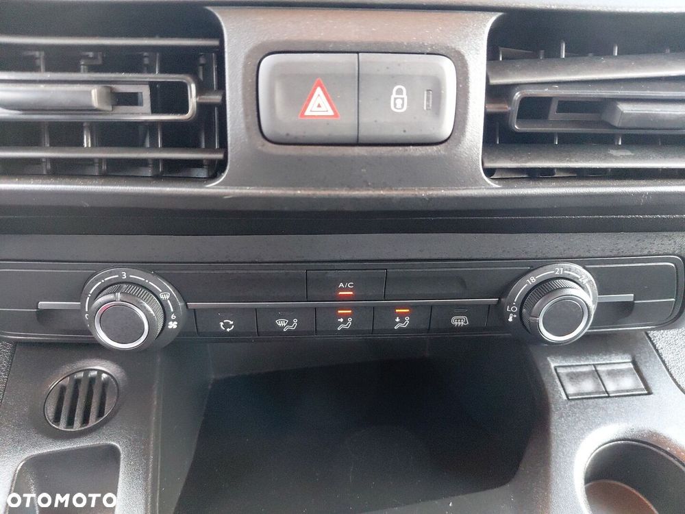 Toyota PROACE CITY - 21