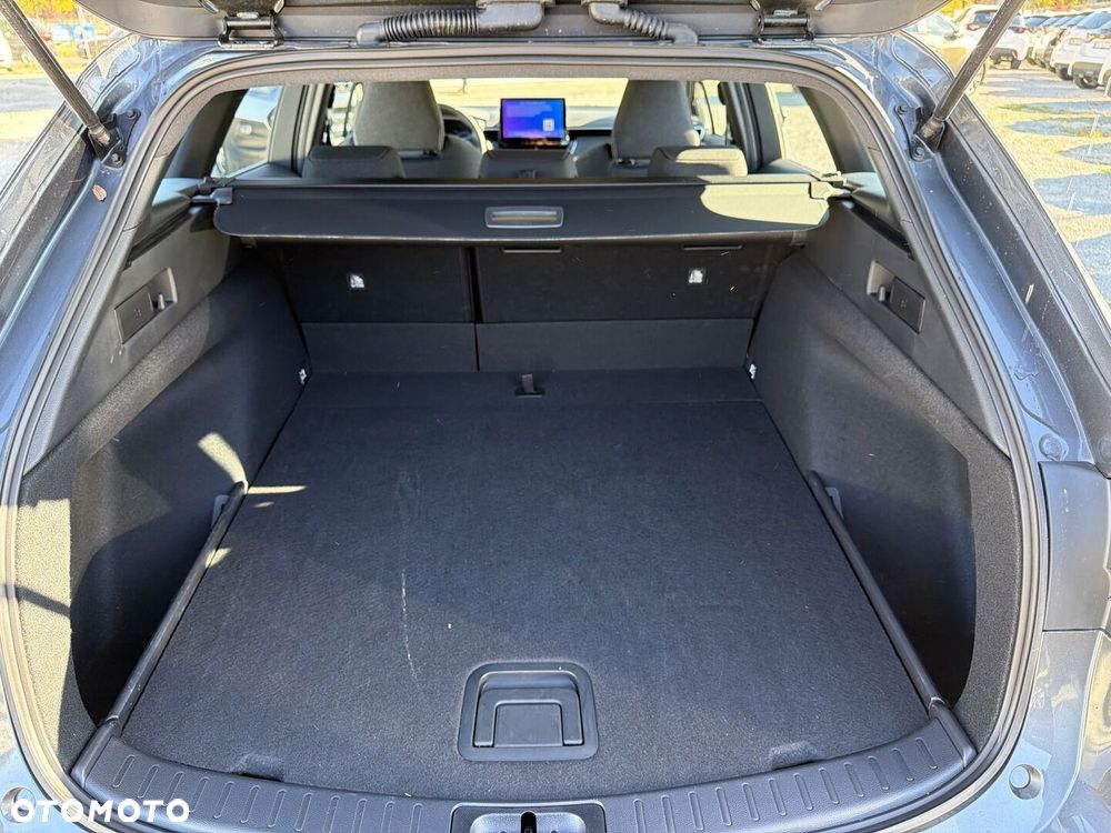 Toyota Corolla 1.8 Hybrid Comfort - 13