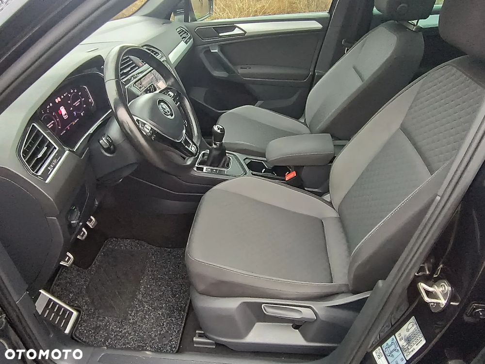 Volkswagen Tiguan 1.5 TSI OPF URBAN SPORT - 16