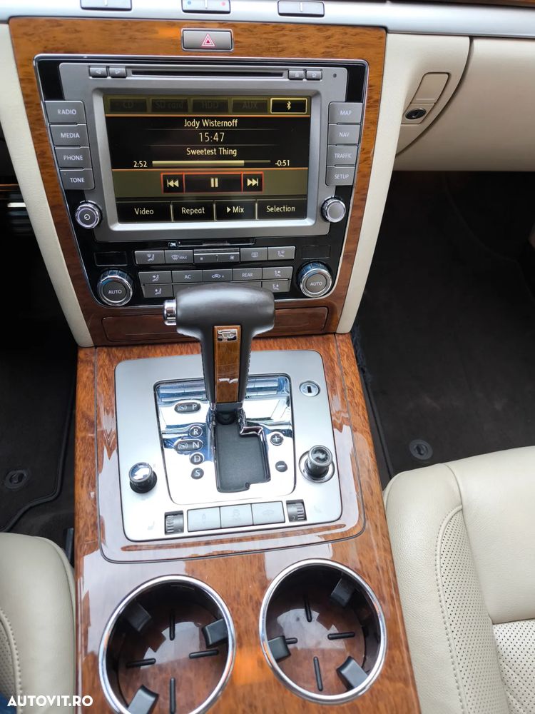 Volkswagen Phaeton 3.0 V6 TDI DPF 4MOTION Tiptronic Lang - 6