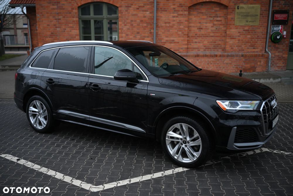 Audi Q7 55 TFSI quattro tiptronic S line - 11
