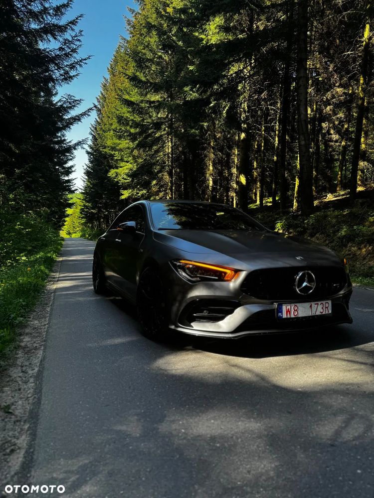 Mercedes-Benz CLA - 1
