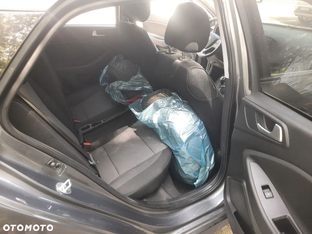 Hyundai i20 1.0 T-GDI Classic Plus - 16
