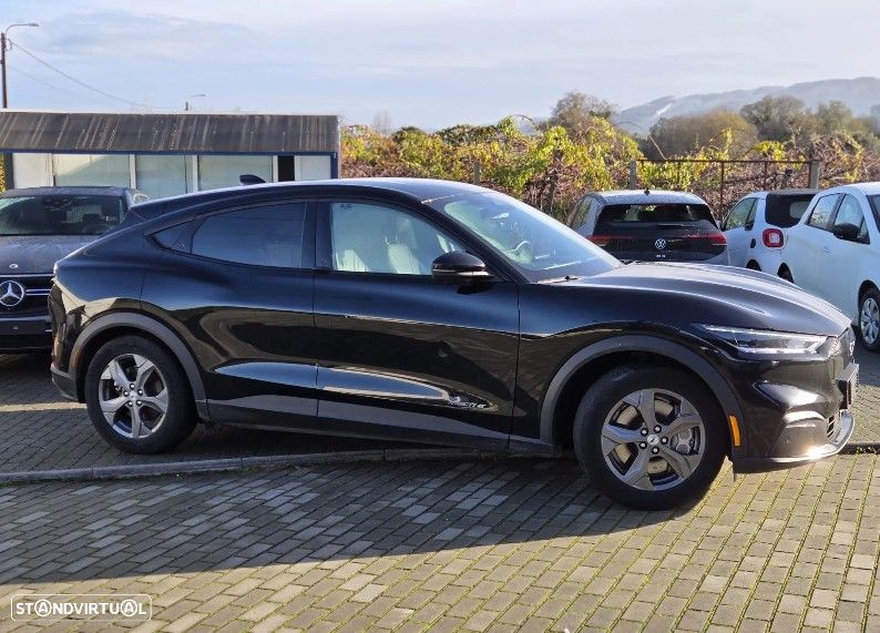 Ford Mustang Mach-E Standard - 1