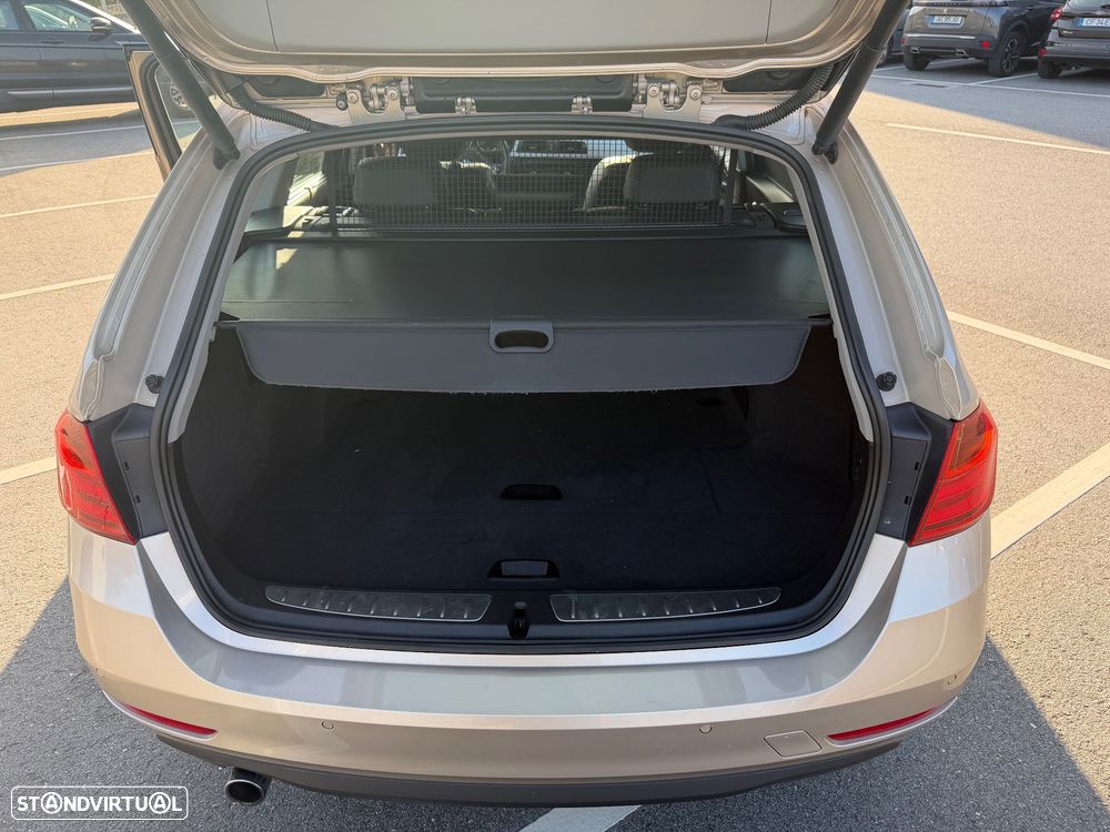 BMW 320 d Pack M - 20