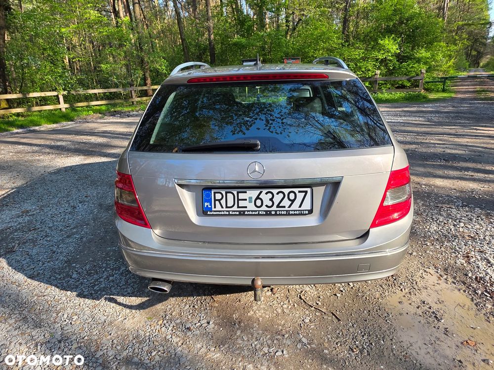 Mercedes-Benz Klasa C 220 CDI Elegance - 8