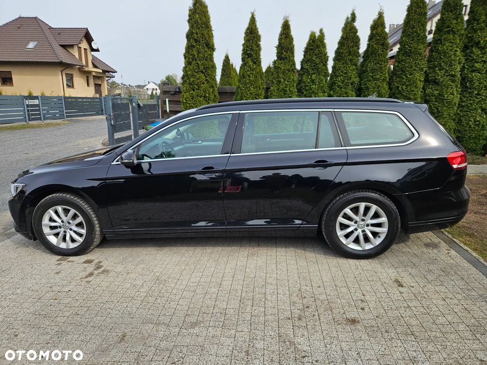 Volkswagen Passat - 8