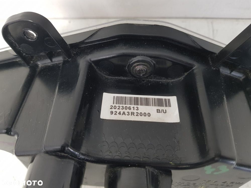 TYLNA LAMPKA COFANIA W ZDERZAK LAMPA TYŁ  KIA SPORTAGE V 5  21-24 924A3-R2000 - 6