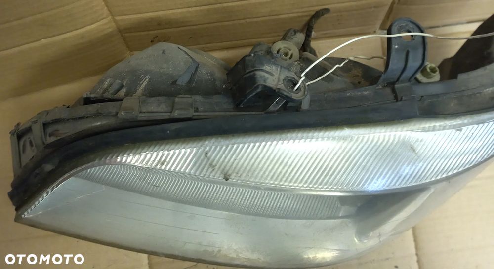 Opel Zafira A 1 I lampa przód przednia prawa - 10