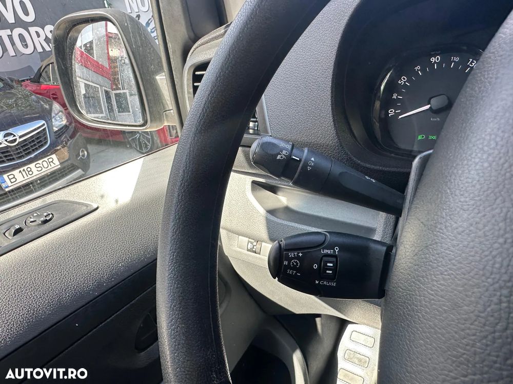 Toyota Proace 1.5 D-4D 120CP 8+1 L2H1 Base+ - 15