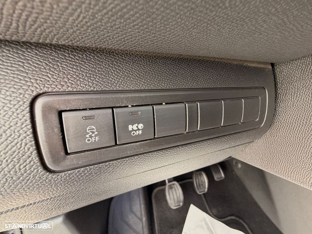 Peugeot 308 SW 1.2 PureTech Allure - 34