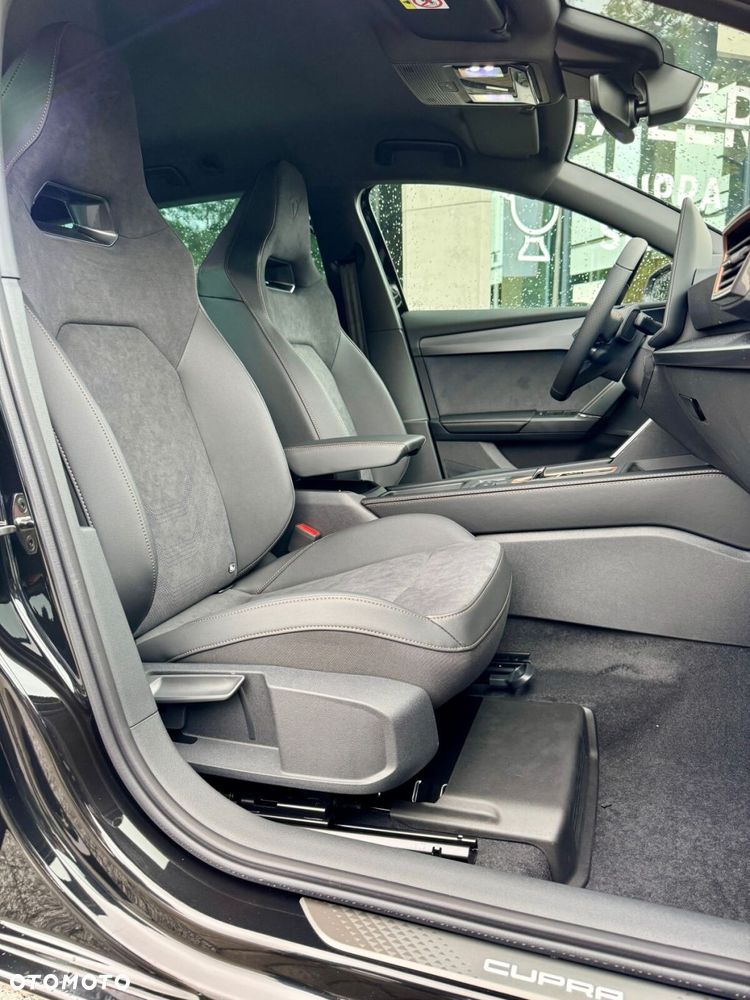 Cupra Leon Sportstourer - 34