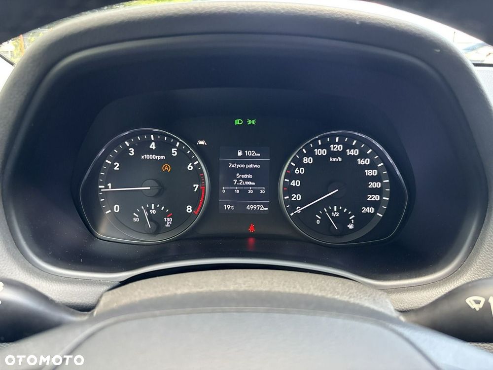 Hyundai i30 1.5 DPI Classic + - 22