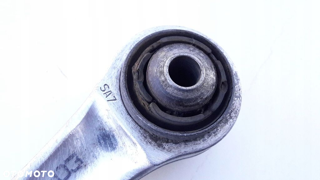WAHACZ TYLNY BMW E90 E91 E92 M3 E82 M1 PRAWY - 5