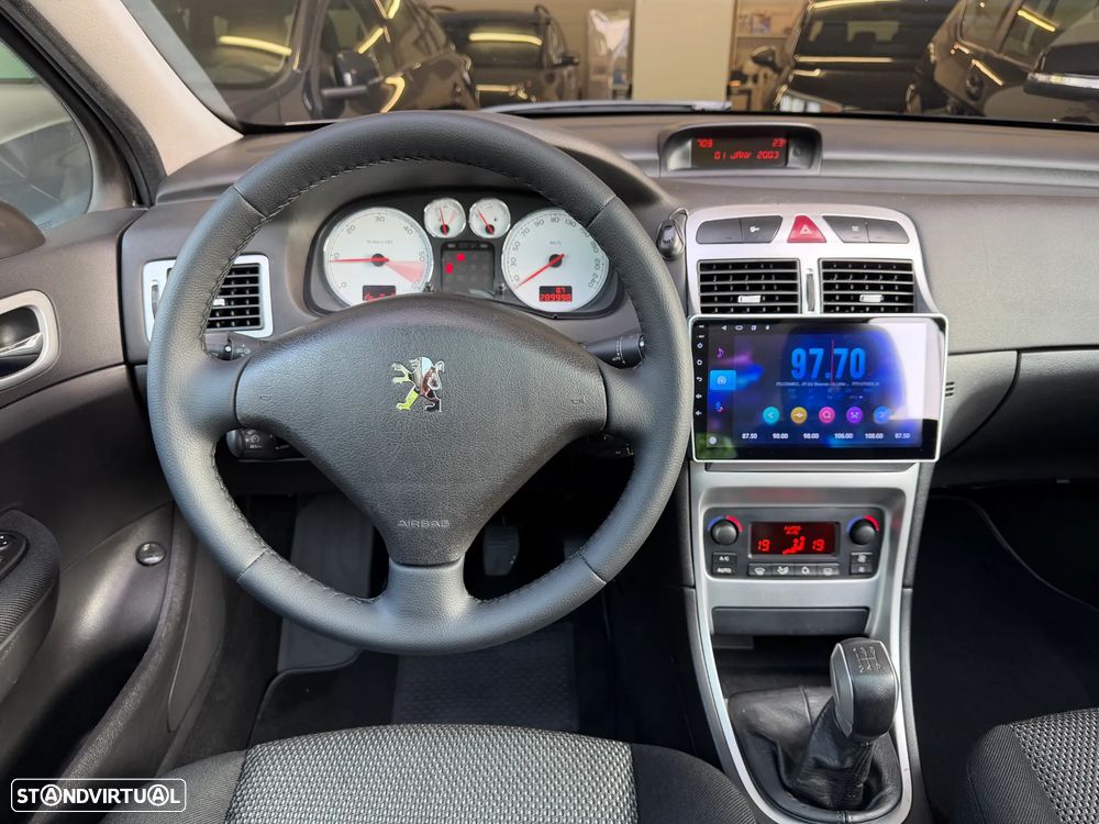 Peugeot 307 1.6 HDi Executive - 9