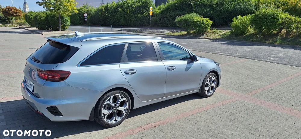 Kia Ceed 1.4 T-GDI L Business Line - 4