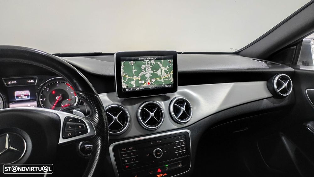 Mercedes-Benz CLA 200 d Shooting Brake AMG Line Aut. - 27