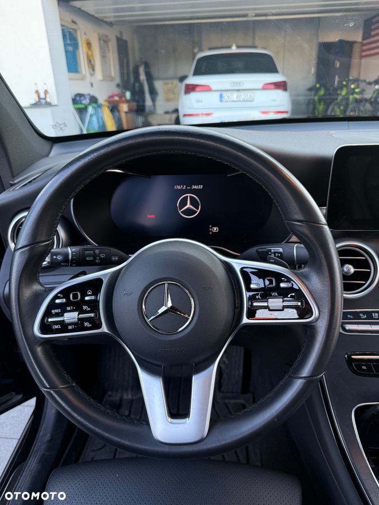 Mercedes-Benz GLC - 15