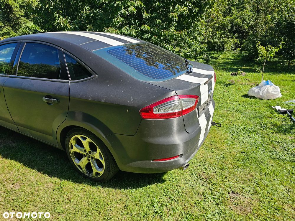 Ford Mondeo - 13