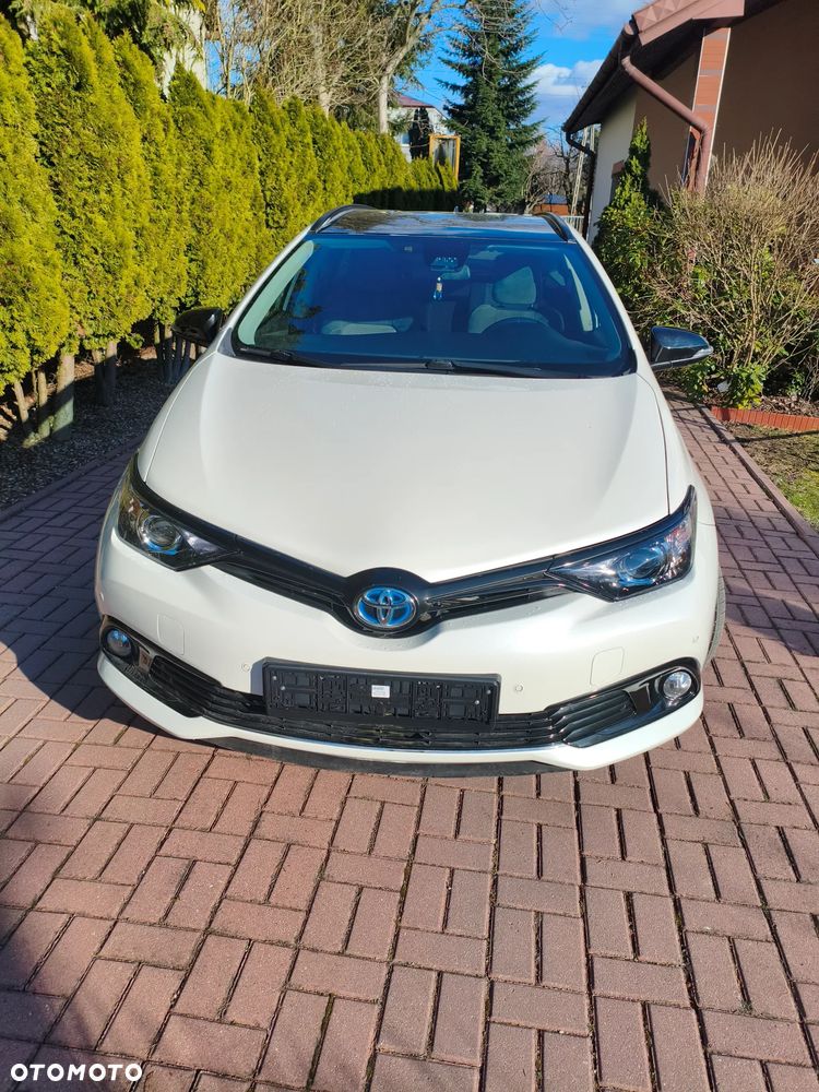 Toyota Auris 1.8 VVT-i Automatik Cool - 1
