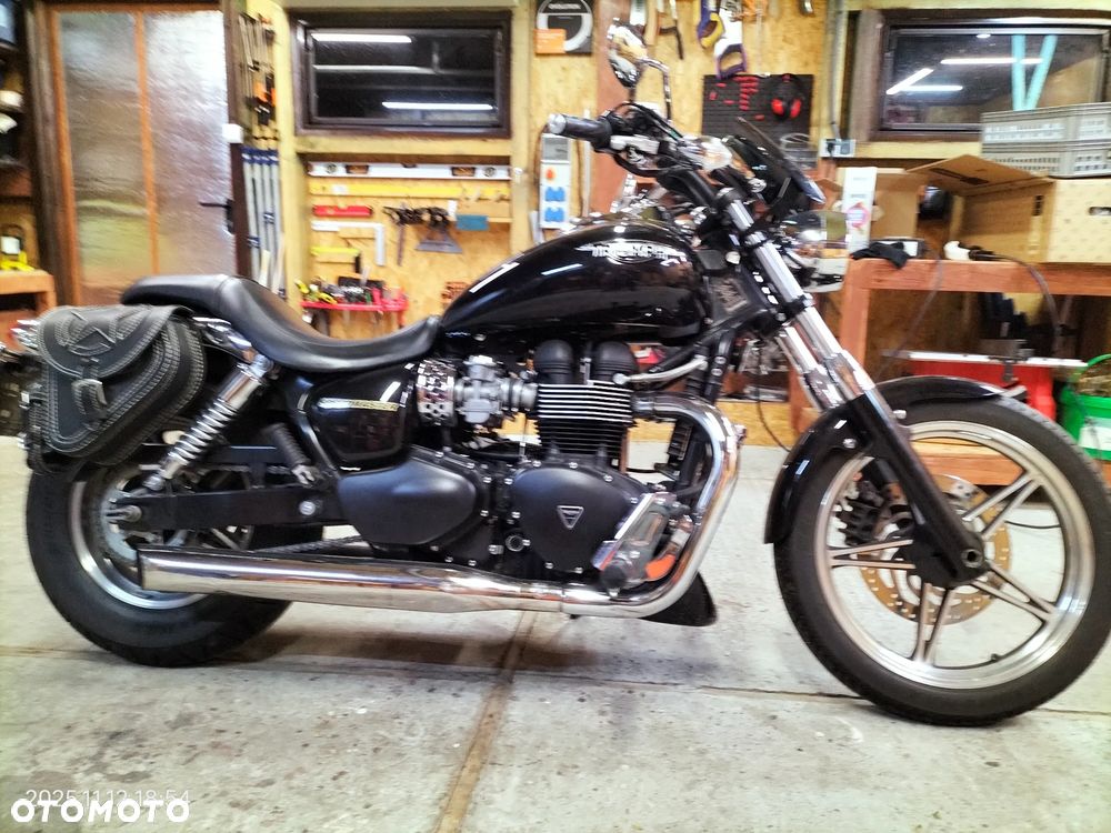 Triumph Speedmaster - 1