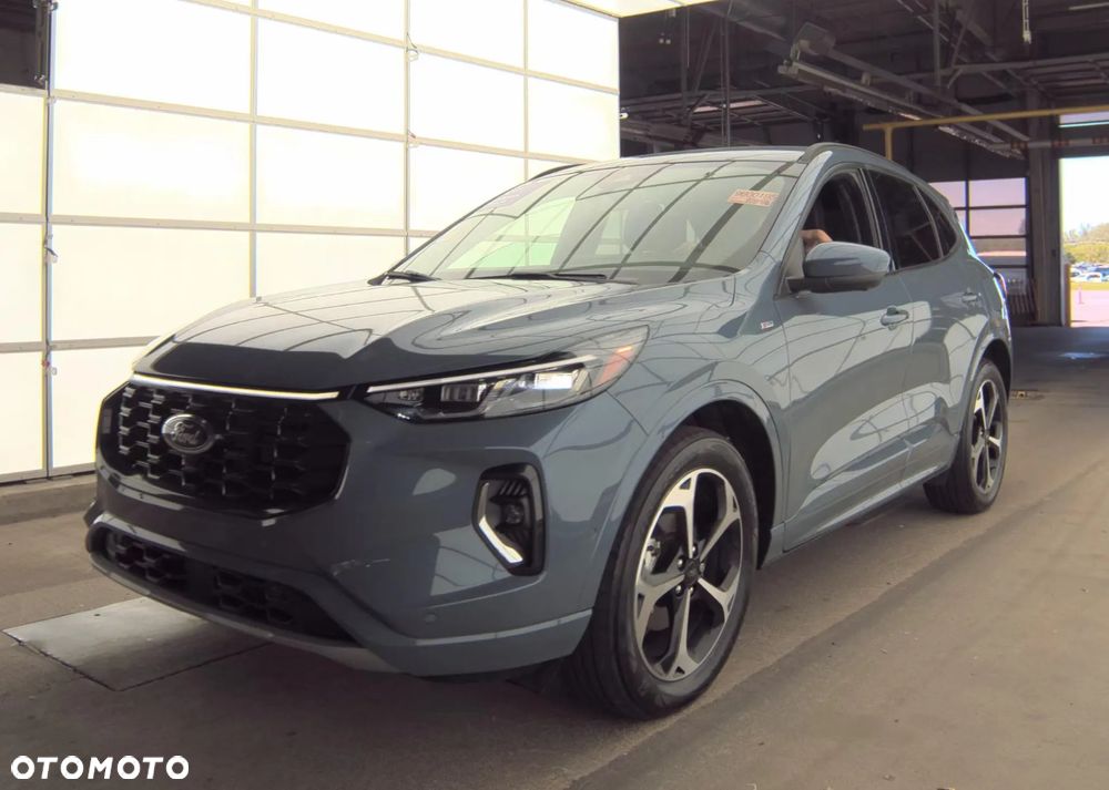 Ford Escape - 2