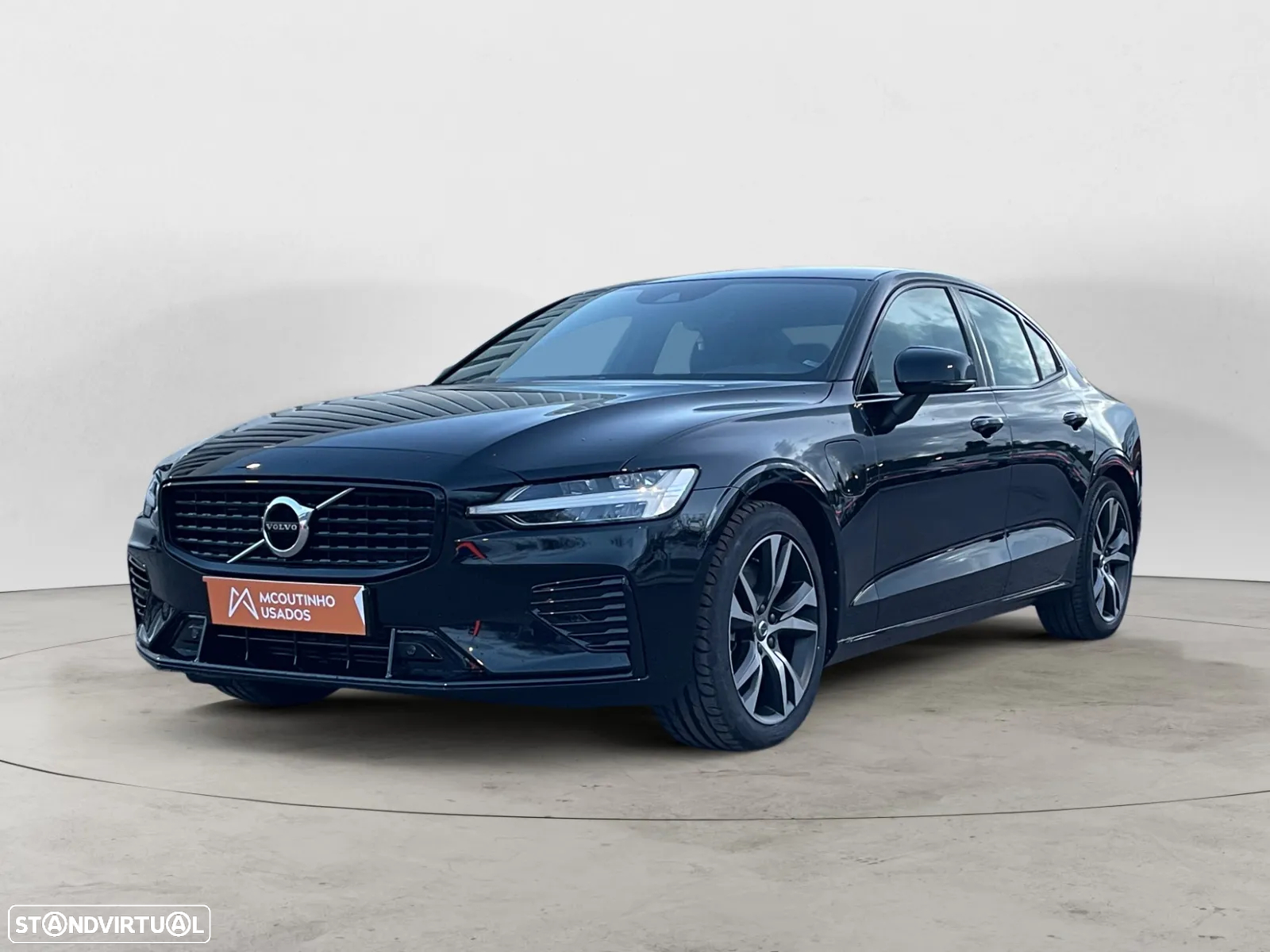 Volvo S60 2.0 T8 PHEV R-Design AWD - 2