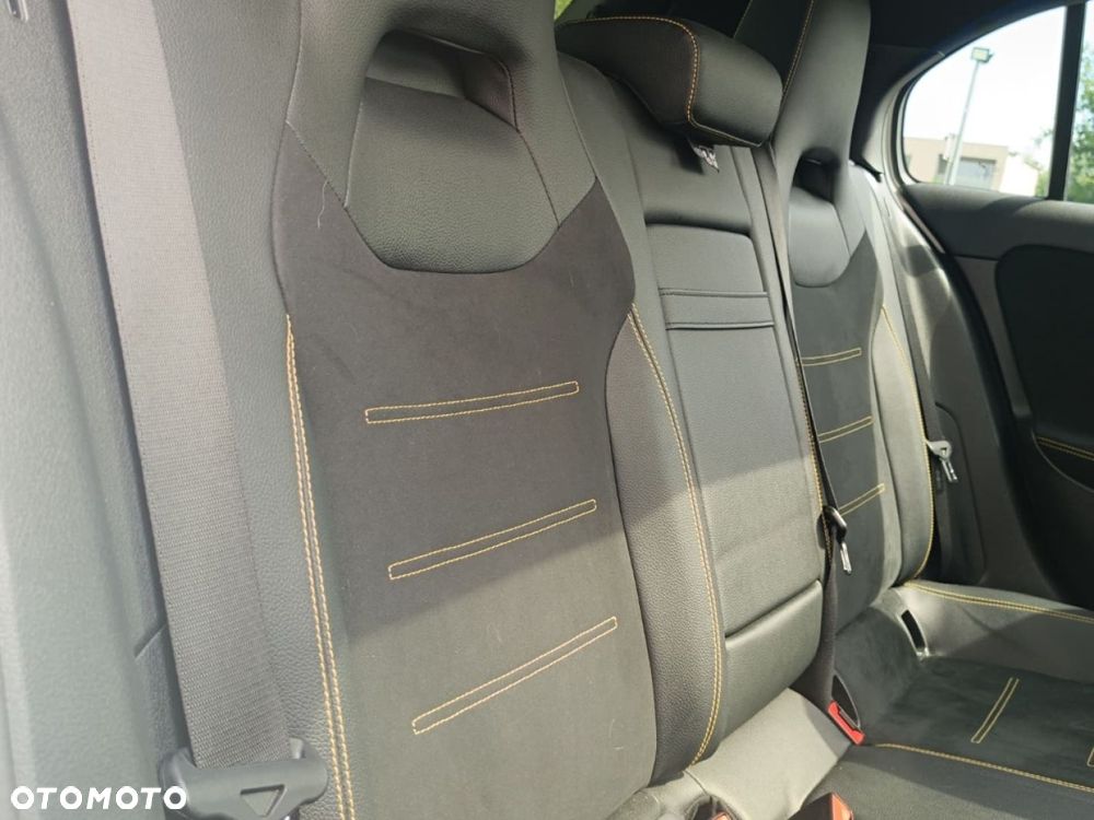 Mercedes-Benz Klasa A 45 S AMG 4-Matic 8G-DCT - 23