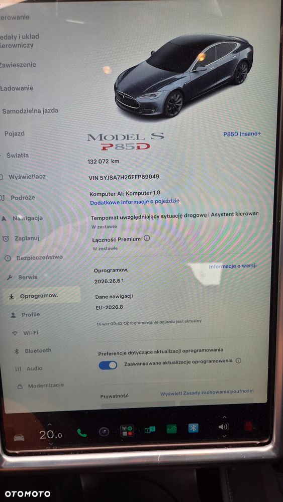 Tesla Model S - 9