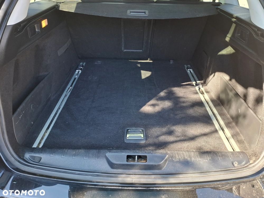 Peugeot 308 1.6 BlueHDi Business Line S&S - 25