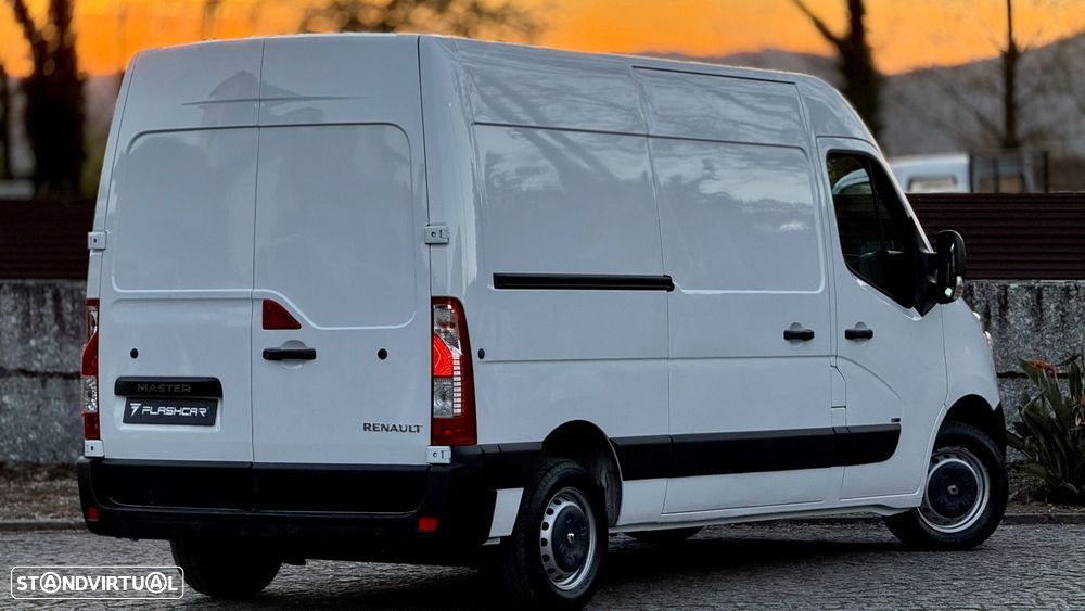 Renault Master Ze - 16