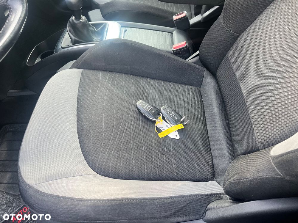 Citroën C4 Picasso - 16