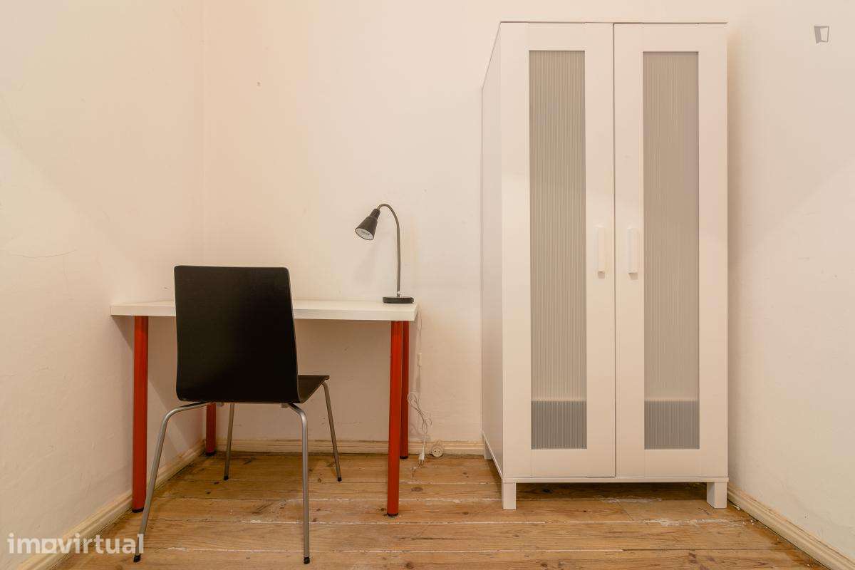 Quarto - localizado em Arroios Lisbon - Grande imagem: 5/12