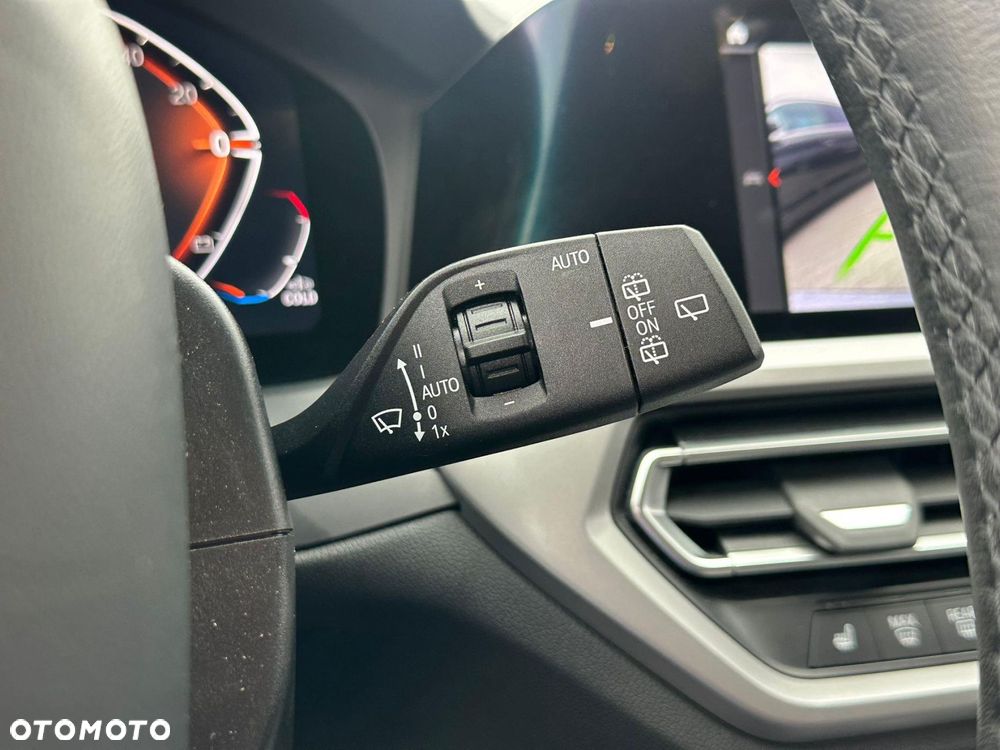 BMW Seria 3 - 24