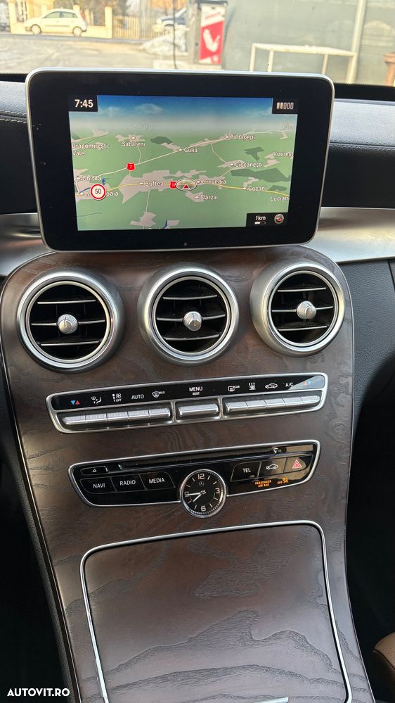 Mercedes-Benz C - 29