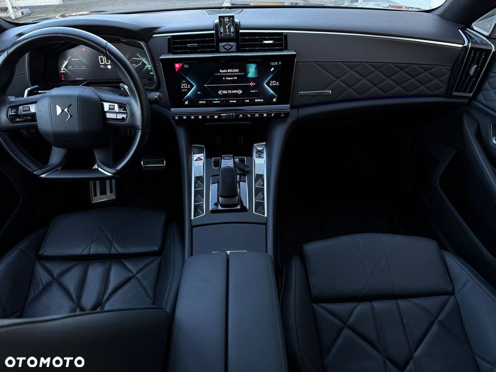 DS Automobiles DS 9 - 13