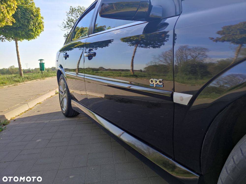 Opel Vectra 1.9 CDTI Sport / GTS - 22