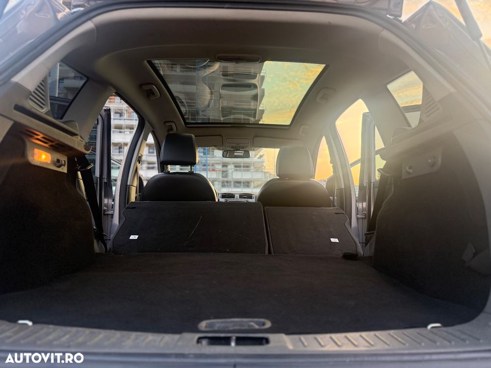 Ford Kuga 2.0 TDCi 4WD Powershift Titanium - 9