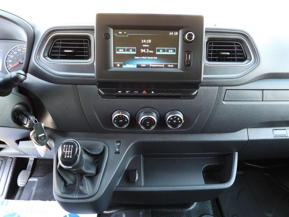 Renault MASTER  KONTENER WINDA 8 PALET TEMPOMAT NAWIGACJA LEDY BLIŹNIACZE KOŁA KLIMATYZACJA  145KM - 33