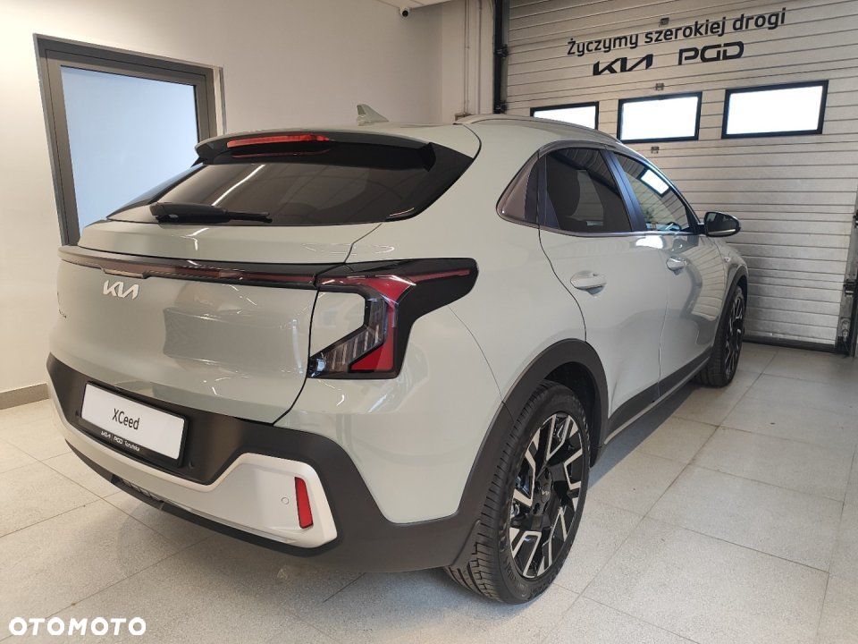 Kia XCeed - 4