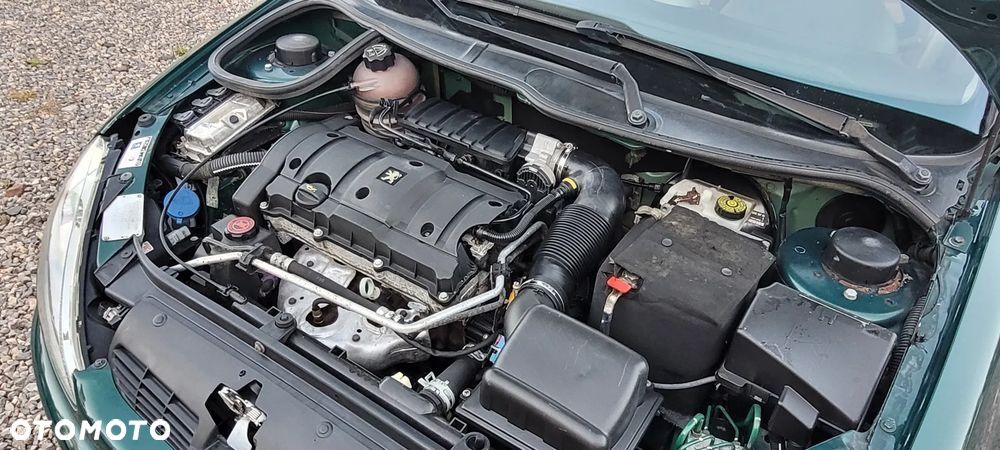 Peugeot 206 - 32